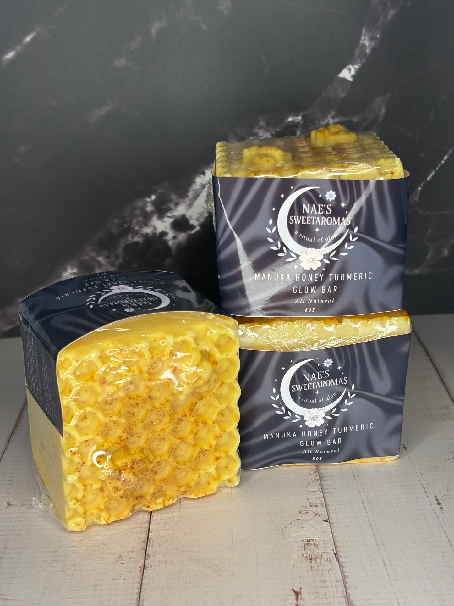 8oz Manuka Honey Turmeric Glow Bar